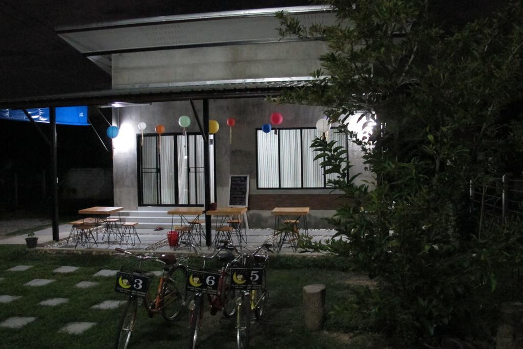 Sweet Dreams Hotel Phetchaburi Buitenkant foto