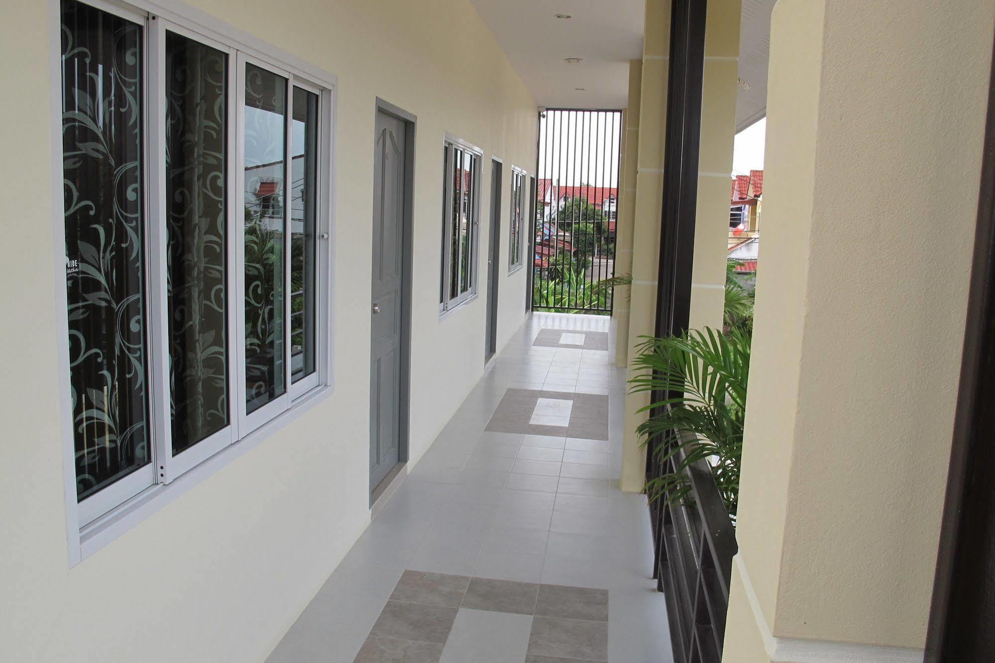 Sweet Dreams Hotel Phetchaburi Buitenkant foto